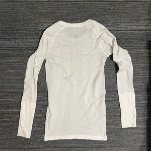 Lululemon Swiftly Tech Long Sleeve
